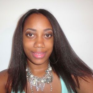 Meet your Posher, Amelia